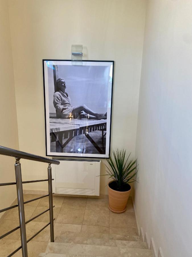 Villa Montfleuri, Vieille Ville A Pieds, Vue Mer, Piscine, 8 Pers Sainte-Maxime Exterior photo